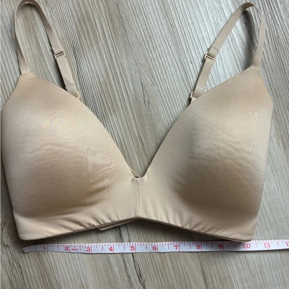 SKIMS Women’s Clay 32DD Padded Wireless T-Shirt Push-Up Everyday Bra Feminine - Picture 10 of 11